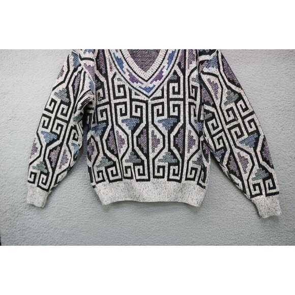 J T Beckett Vtg. Men's V-Neck Pullover Sweater-Size Medium-Thick - Picture 6 of 11